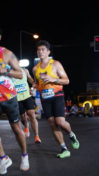 BIB: 43100, 43643
                            <button type="button" onclick="openModal(23040121)" class="btn btn-primary btn-sm float-right btn-popup" data-toggle="modal" data-target=".modal-high-quality">
                        <i class="fas fa-shopping-cart"></i> Add to Cart
                    </button>
                                            <button type="button" onclick="isThisMe(23040121, true)" class="btn btn-success btn-sm float-right btn-popup btn-isme hidden" data-toggle="tooltip" data-placement="bottom" title="นี่คือรูปของคุณใช่ไหม คลิกที่นี่เพื่อเอาเข้าอัลบั้ม">
                        <i class="fas fa-plus"></i> Add to album
                    </button>
                    <button type="button" onclick="isThisMe(23040121, false)" class="btn btn-warning btn-sm float-right btn-popup btn-isnotme hidden">
                        <i class="fas fa-ban"></i> Remove from album
                    </button>